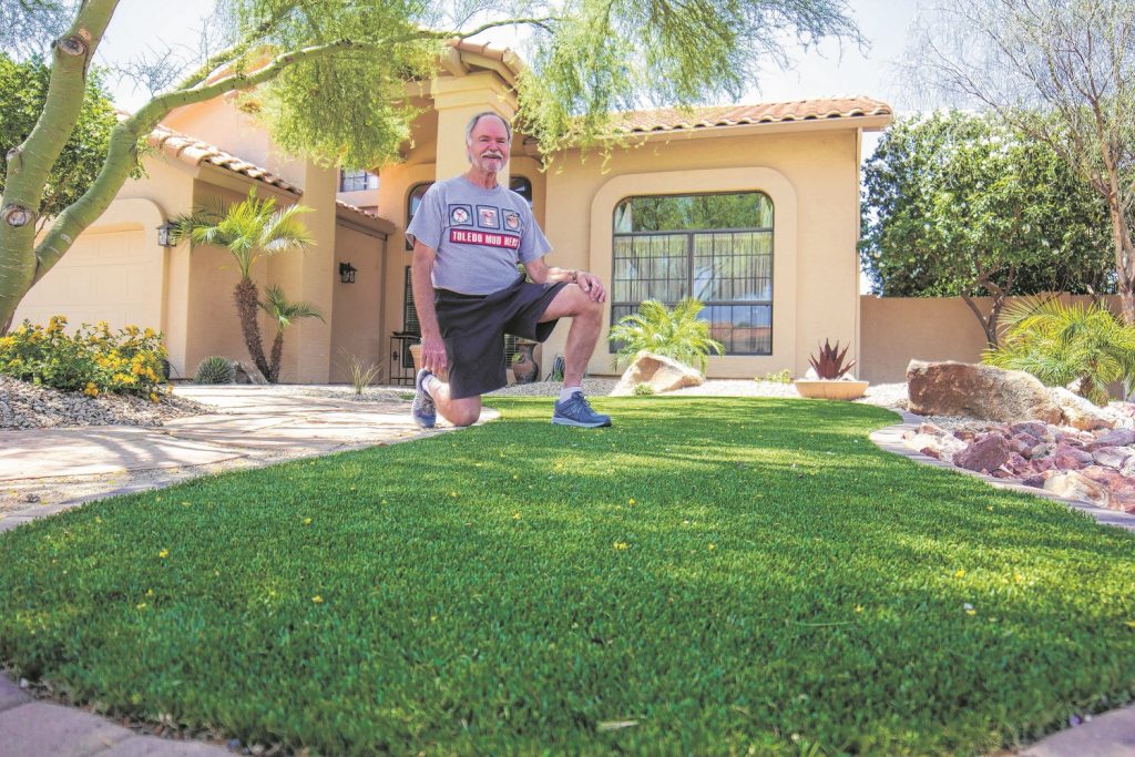 Bob Wolfe is fighting HOA for his own and two Warner Ranch neighbors' right to plant synthetic grass. 